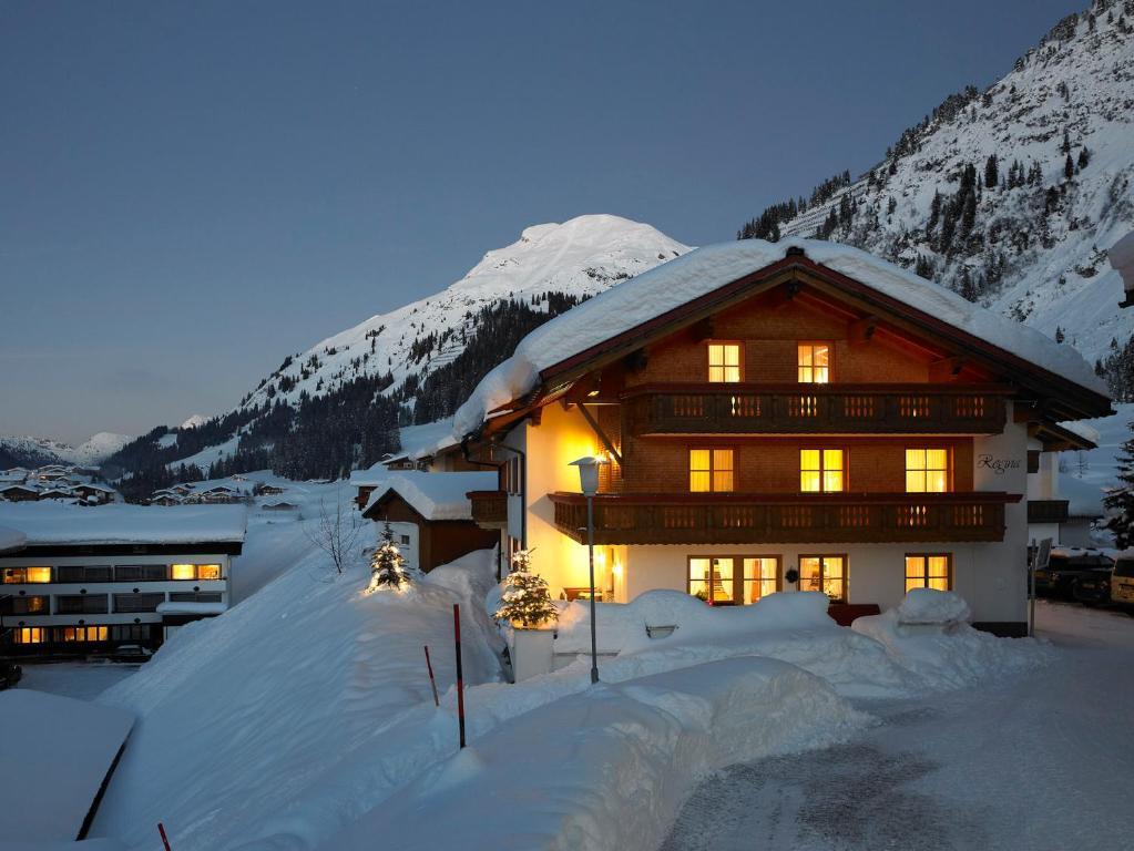 Hotel Pension Regina Lech am Arlberg Zimmer foto